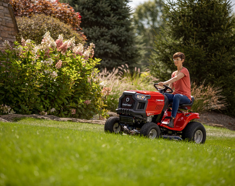 Troy-Bilt yard tractor