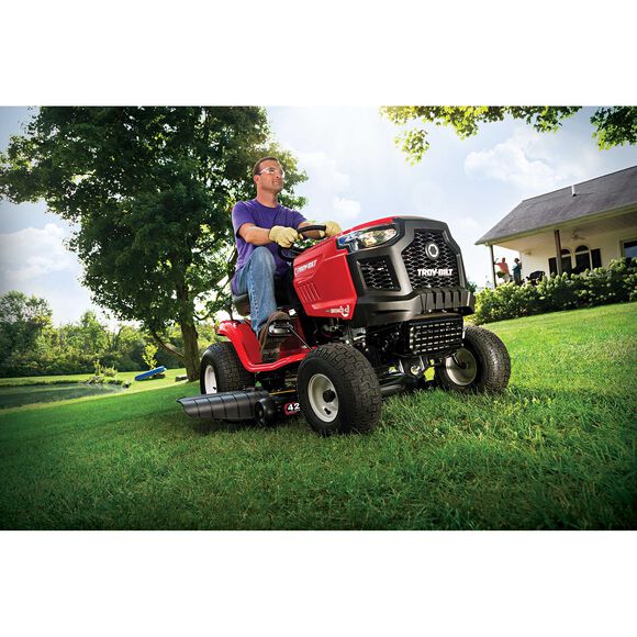 Bronco&trade; 42 Riding Lawn Mower
