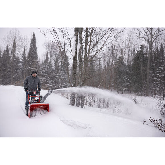 Troy-Bilt&reg; Storm&trade; 2425 Snow Blower Clearing Driveway